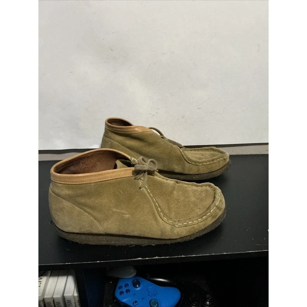 PADMORE & BARNES TAN SUEDE ORIGINAL BOOT SIZE US 9.5 Medium CREPE SOLE - HOLE